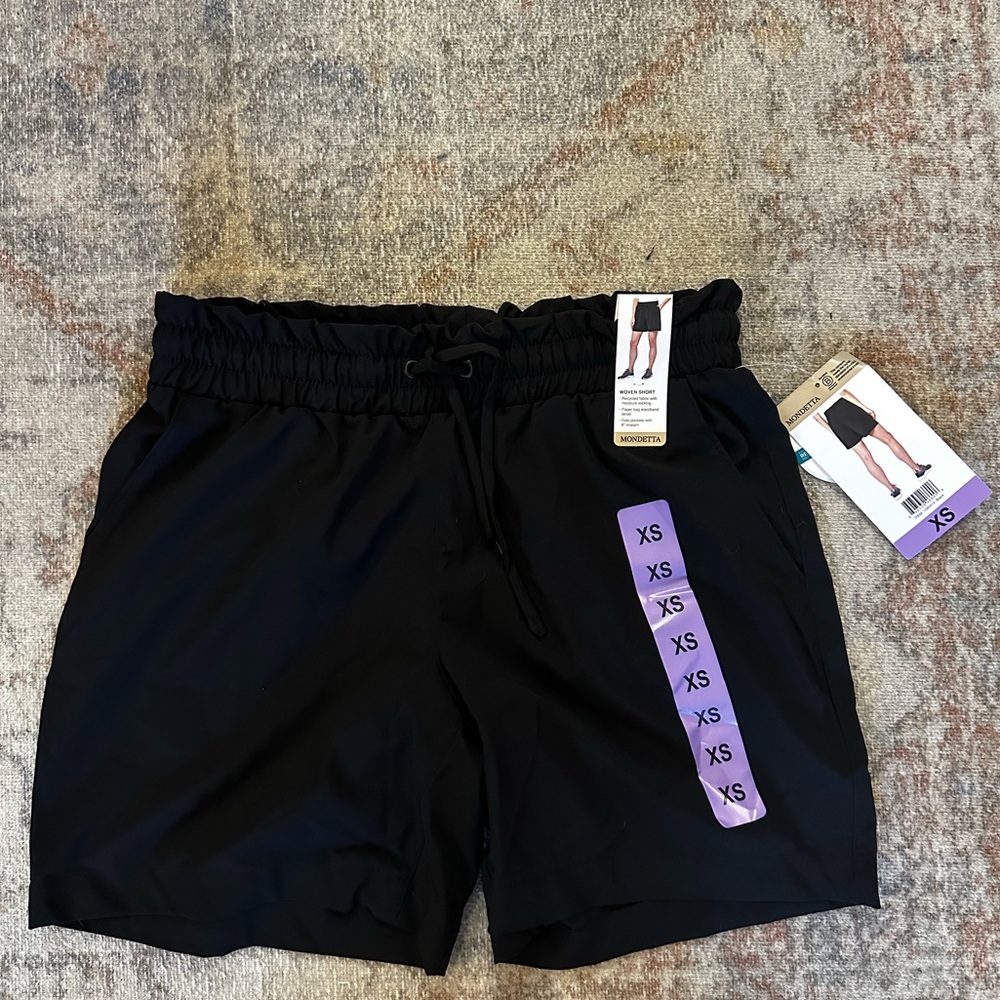 Black Shorts with Pleated Waistband